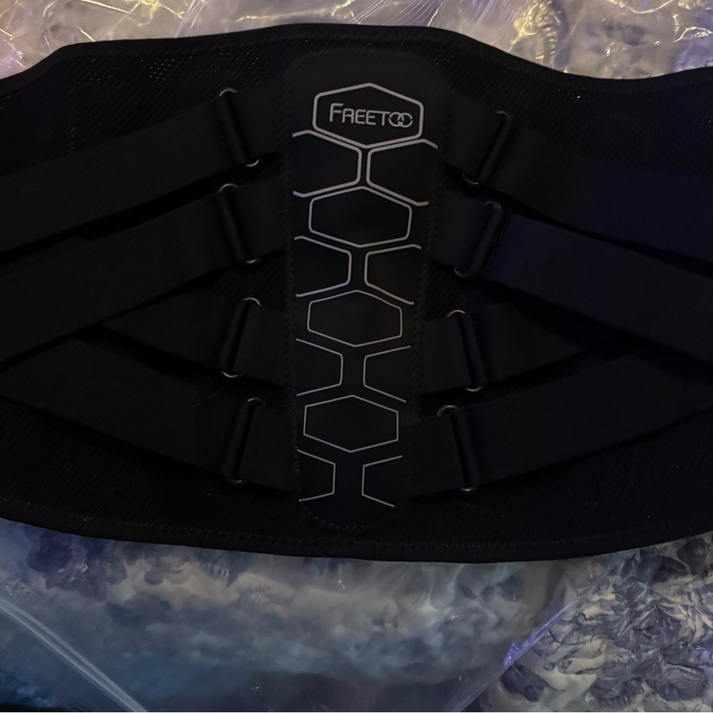 FREETOO Black Back Support Belt - Picture 5 of 9